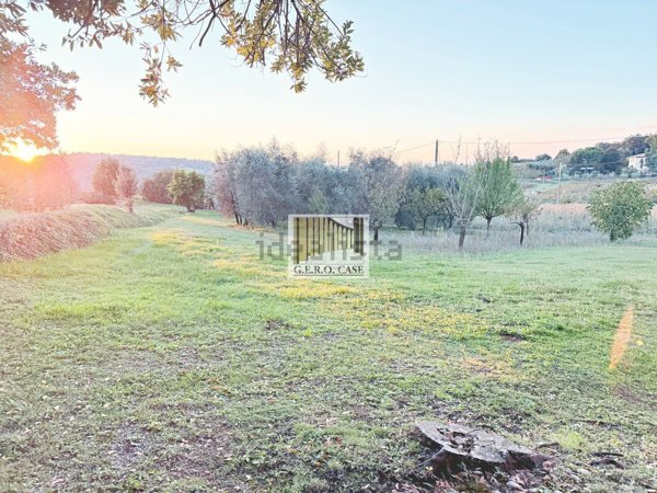 terreno edificabile in vendita ad Orvieto