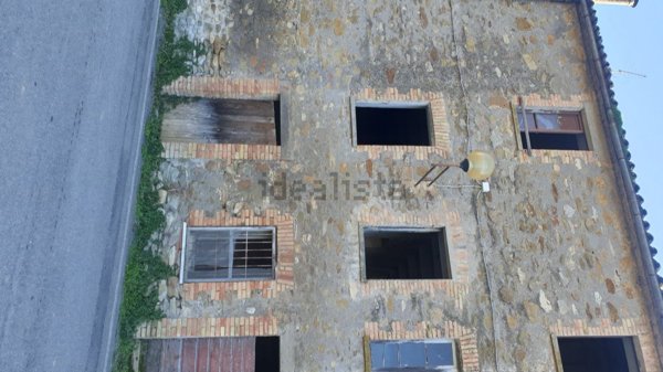 casa semindipendente in vendita ad Orvieto in zona Ciconia