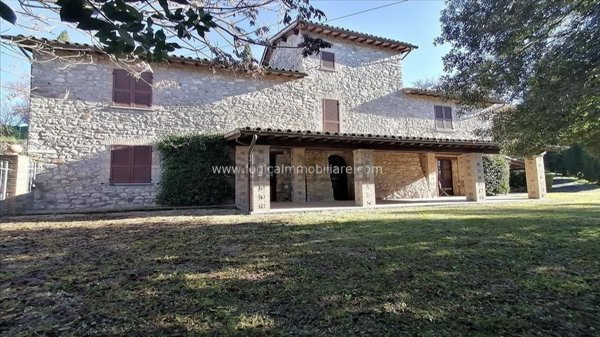 casale in vendita ad Orvieto