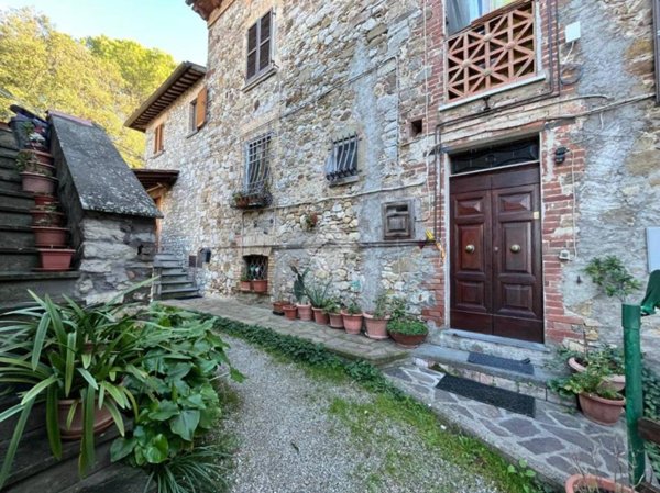 appartamento in vendita ad Orvieto in zona Morrano