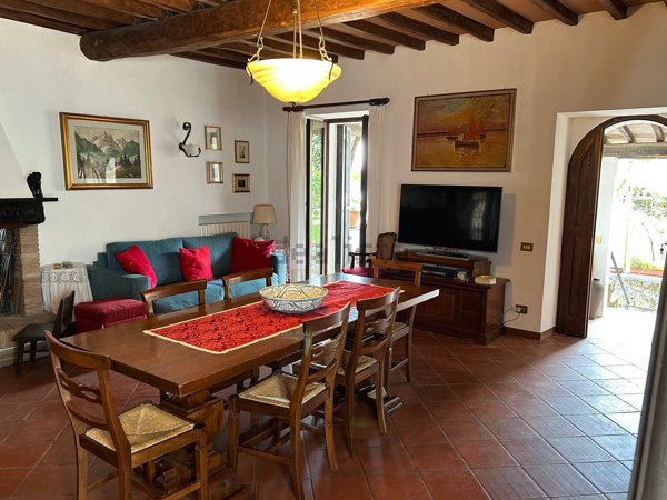 casa indipendente in vendita ad Orvieto