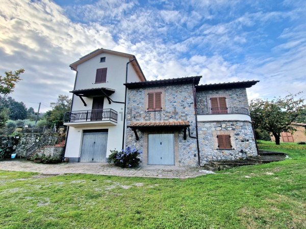 casa indipendente in vendita ad Orvieto