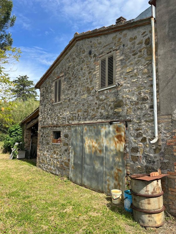 casa indipendente in vendita ad Orvieto in zona Fossatello