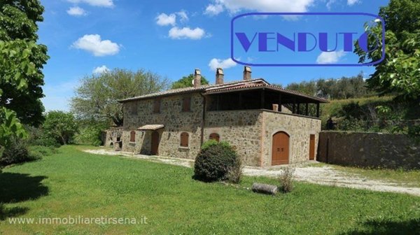 casa indipendente in vendita ad Orvieto in zona Bagni