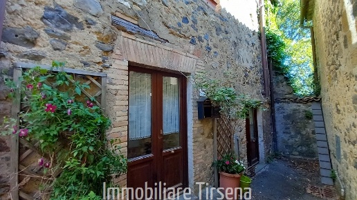 appartamento in vendita ad Orvieto in zona Benano