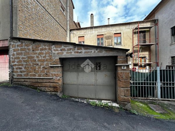 locale di sgombero in vendita ad Orvieto in zona Orvieto Scalo