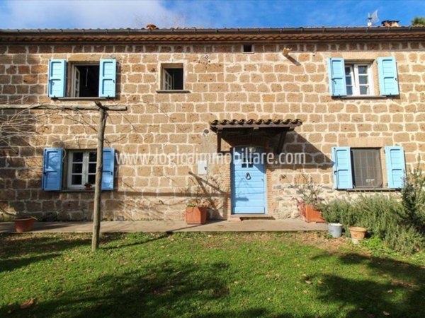 negozio in vendita ad Orvieto