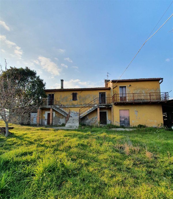 casa indipendente in vendita ad Orvieto in zona Stazione di Castiglione