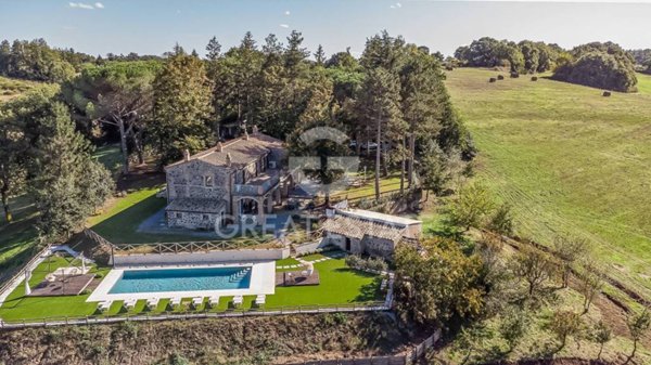 casa indipendente in vendita ad Orvieto in zona Bagni