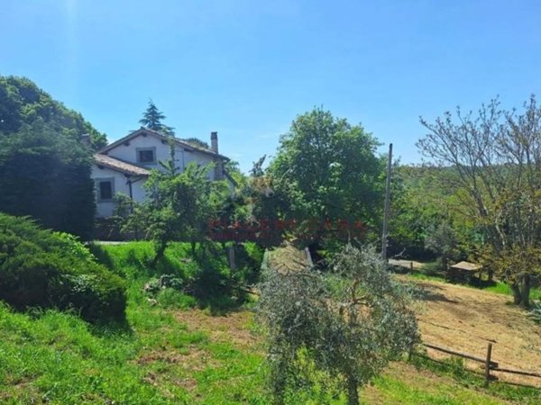 casa indipendente in vendita ad Orvieto