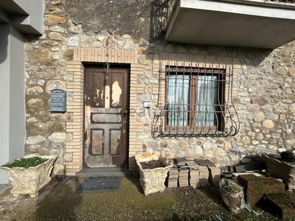 appartamento in vendita ad Orvieto in zona Ciconia