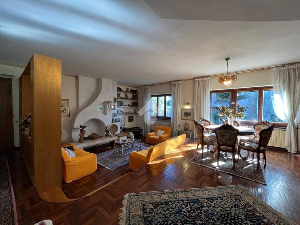 casa indipendente in vendita ad Orvieto in zona Ciconia