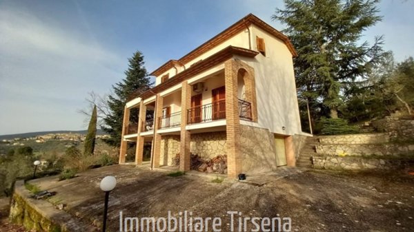 casa indipendente in vendita ad Orvieto in zona Bagni