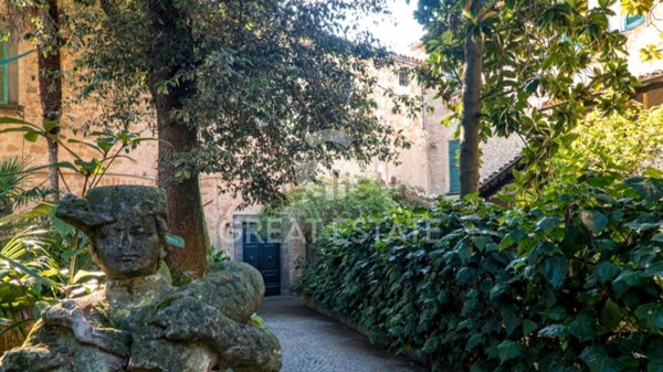 appartamento in vendita ad Orvieto