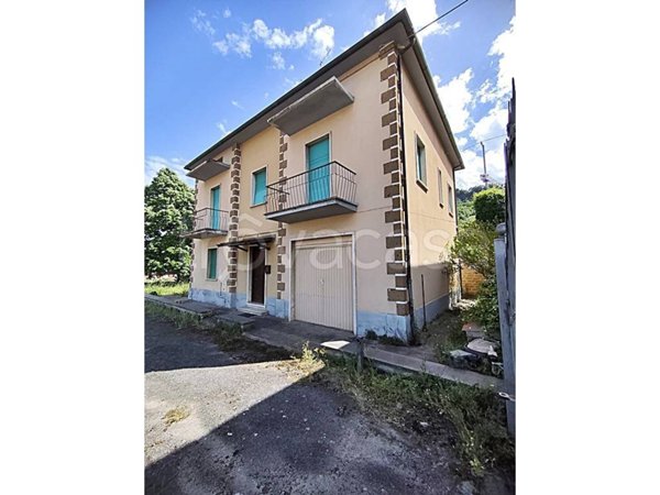 casa indipendente in vendita ad Orvieto in zona Orvieto Scalo
