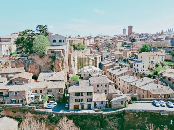 casa indipendente in vendita ad Orvieto