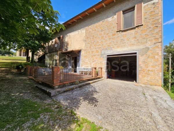 casa indipendente in vendita ad Orvieto in zona Bagni