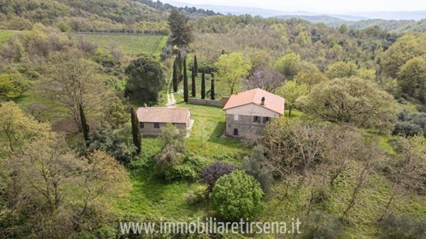 casa indipendente in vendita ad Orvieto in zona Bagni