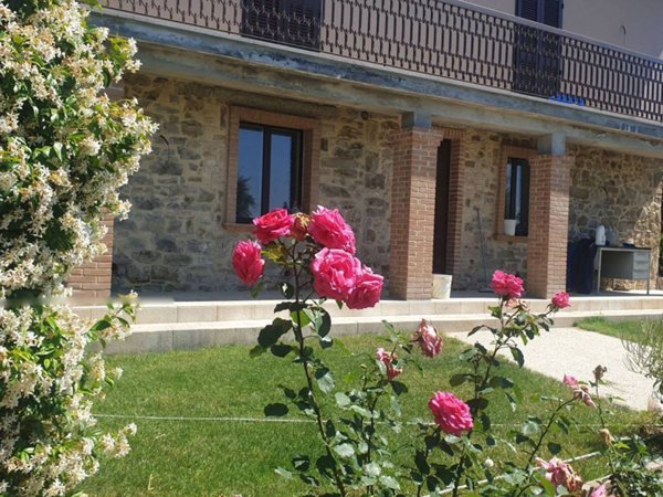 casa indipendente in vendita ad Orvieto in zona Colonnetta di Prodo