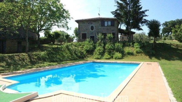 casale in vendita ad Orvieto