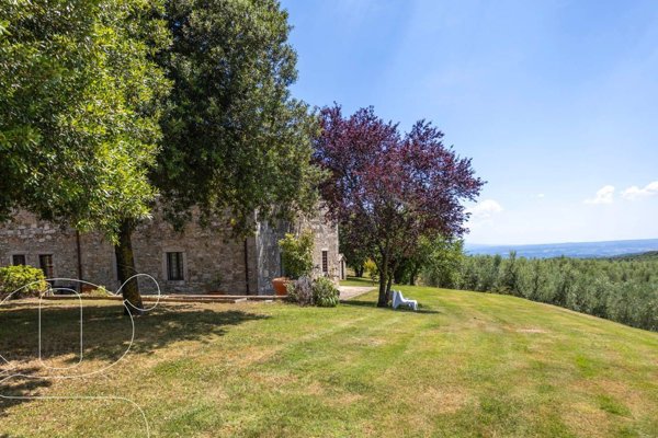 casale in vendita ad Orvieto in zona Corbara
