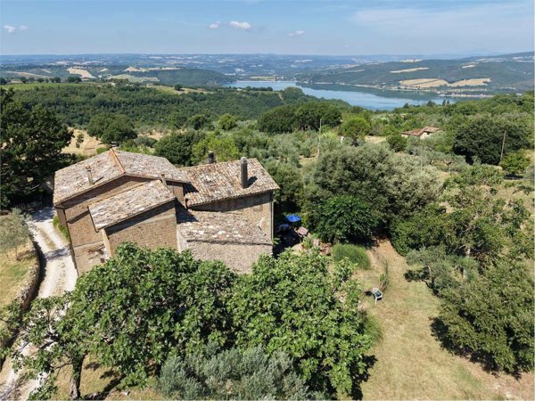 casa indipendente in vendita ad Orvieto