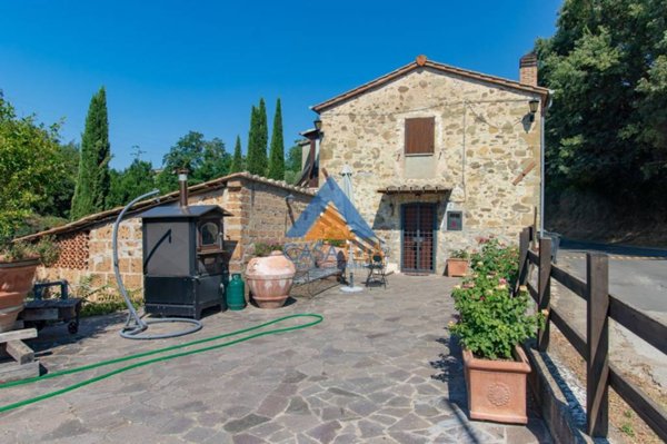 appartamento in vendita ad Orvieto in zona Corbara