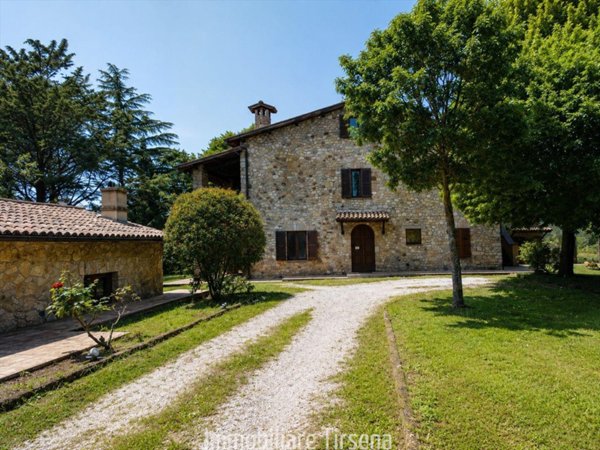 casale in vendita ad Orvieto