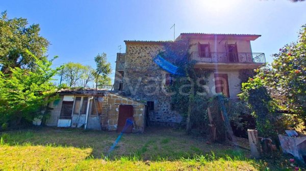 casa indipendente in vendita ad Orvieto in zona Canonica