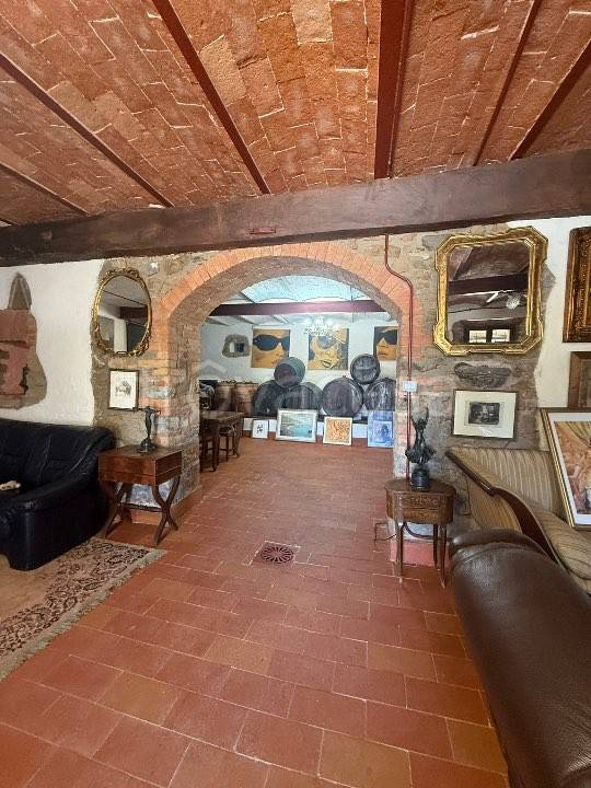 casa indipendente in vendita ad Orvieto in zona Orvieto Scalo