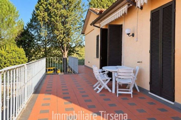 casa indipendente in vendita ad Orvieto in zona Bagni