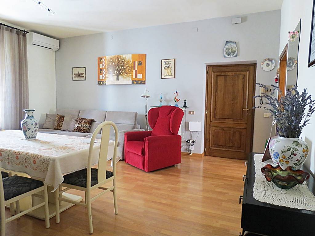 appartamento in vendita ad Orvieto in zona Ciconia
