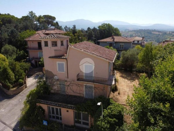 casa indipendente in vendita ad Otricoli