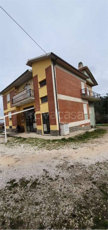 appartamento in vendita ad Otricoli in zona Poggio
