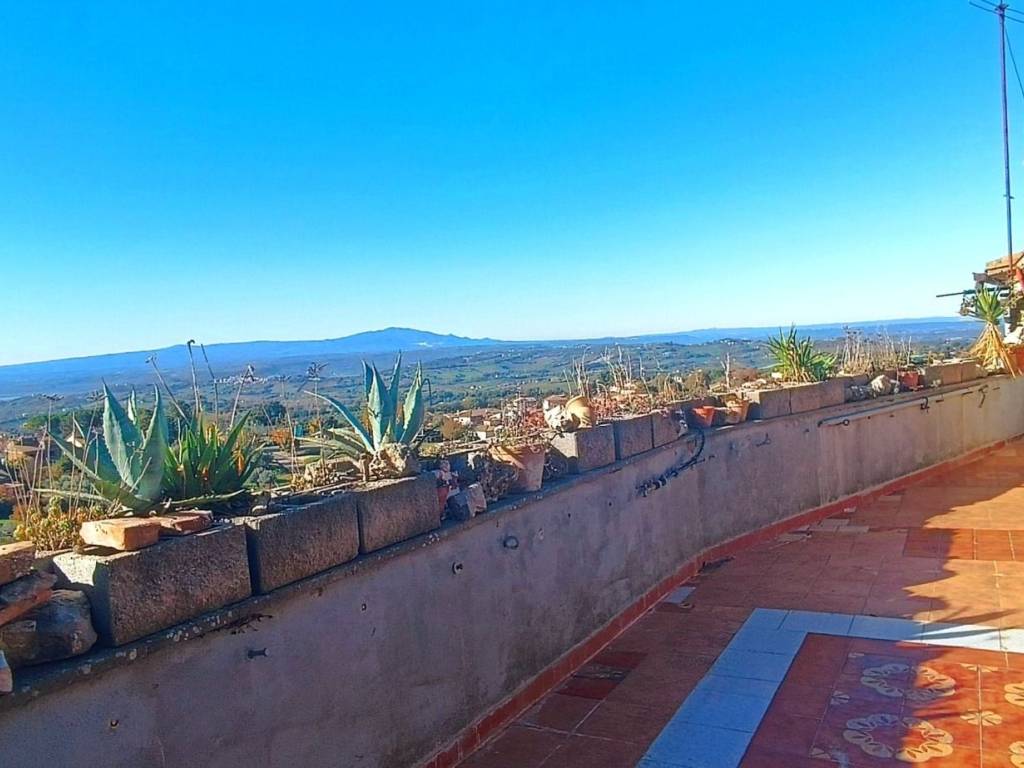 casa indipendente in vendita ad Otricoli in zona Poggio