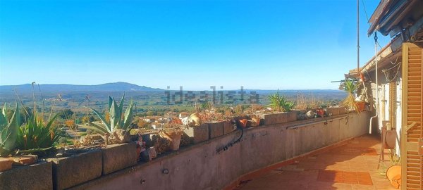 appartamento in vendita ad Otricoli in zona Poggio