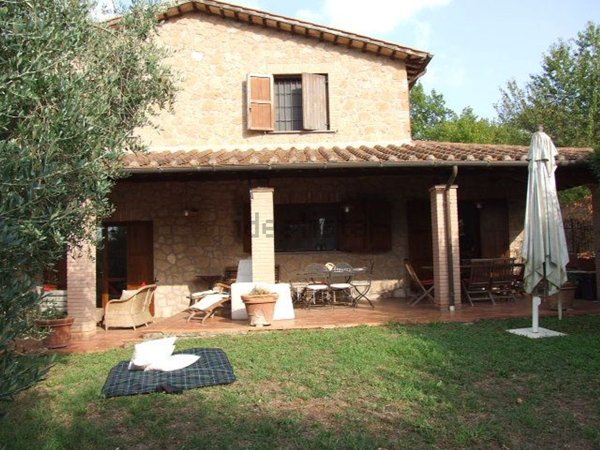 casa indipendente in vendita ad Otricoli