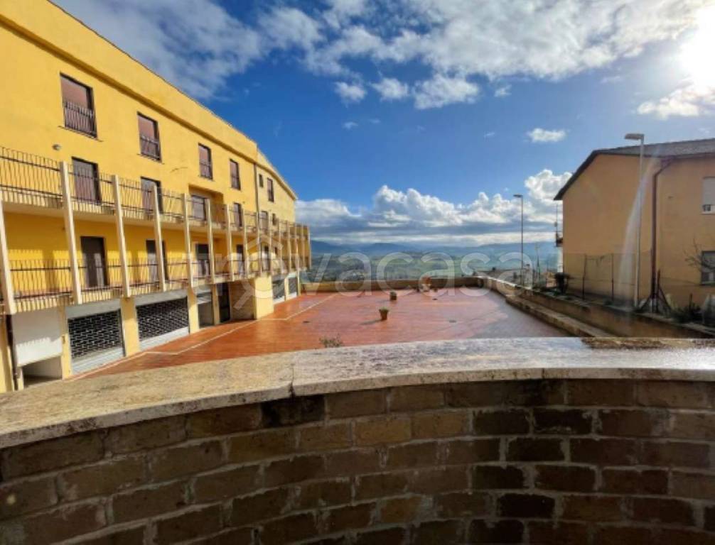 intera palazzina in vendita ad Otricoli