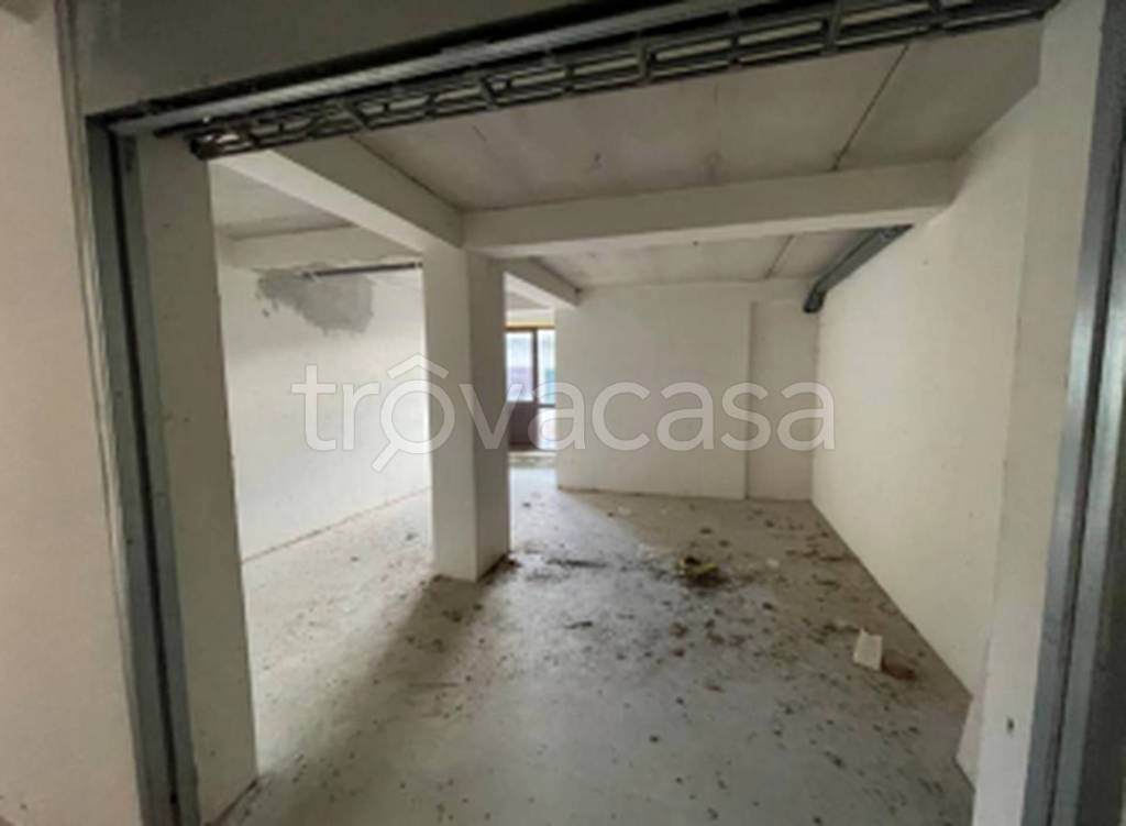 locale commerciale in vendita ad Otricoli