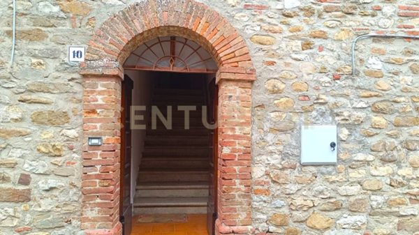 appartamento in vendita a Parrano in zona Cantone