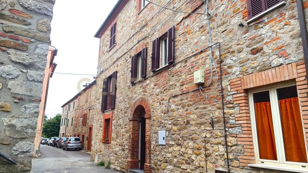 appartamento in vendita a Parrano in zona Cantone