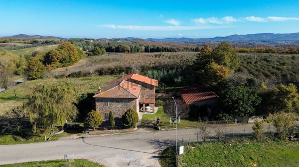 casale in vendita a Parrano