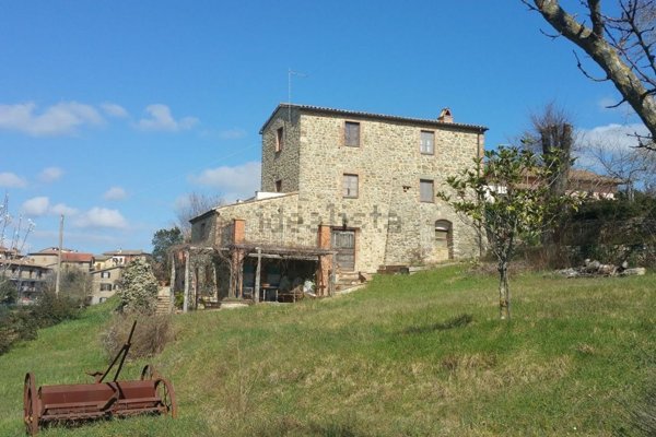 casale in vendita a Parrano in zona Cantone