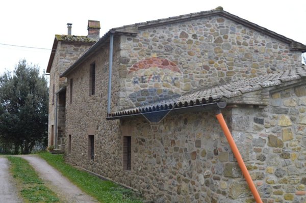 appartamento in vendita a Parrano