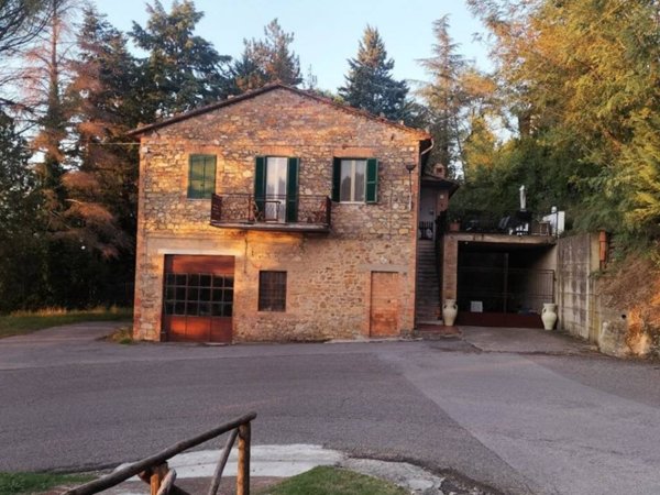 casa indipendente in vendita a Parrano