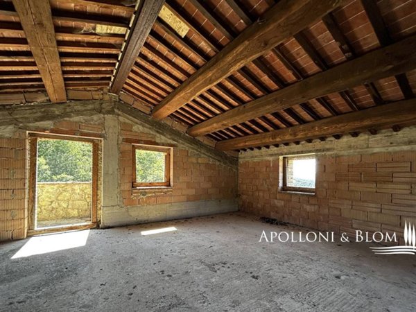 casa indipendente in vendita a Parrano