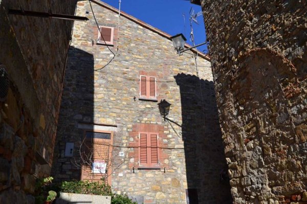 casa indipendente in vendita a Parrano