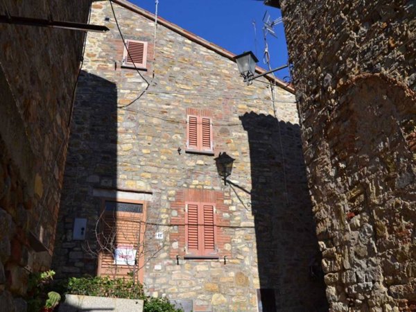casa indipendente in vendita a Parrano