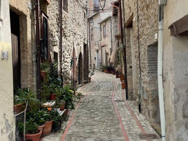 casa indipendente in vendita a Penna in Teverina