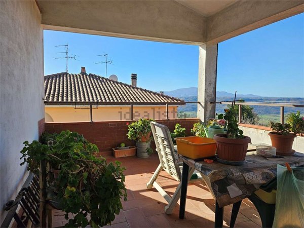 casa indipendente in vendita a Penna in Teverina
